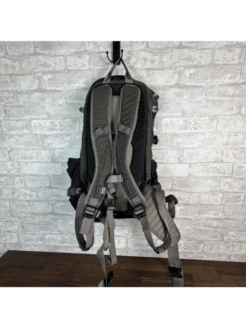 LL Bean Day Trekker 25 Backpack BOA Adjust Hydration Gray Camp